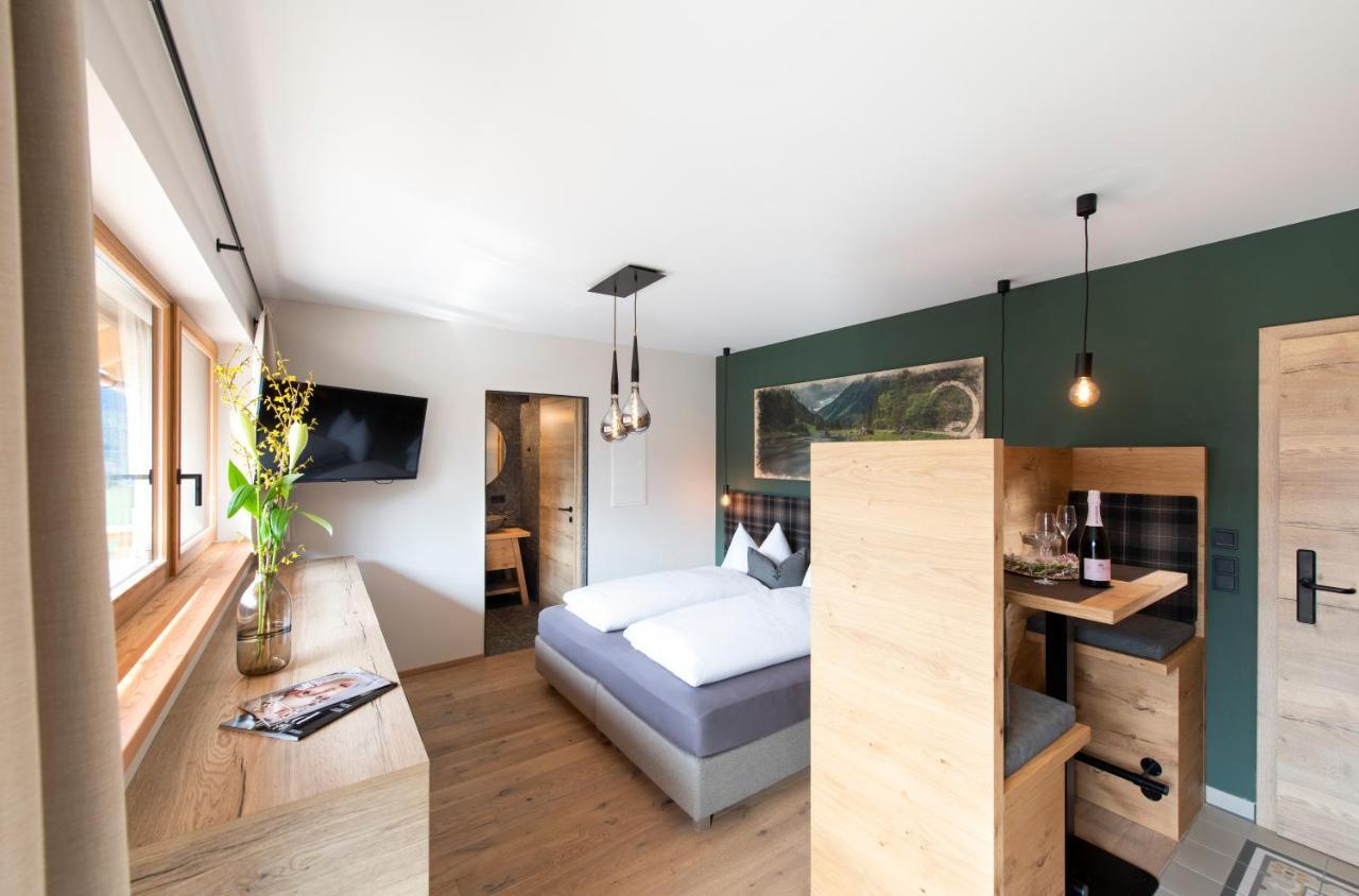 Lerchpeuntgut Alpenfreud Apartments タムスヴェーク エクステリア 写真